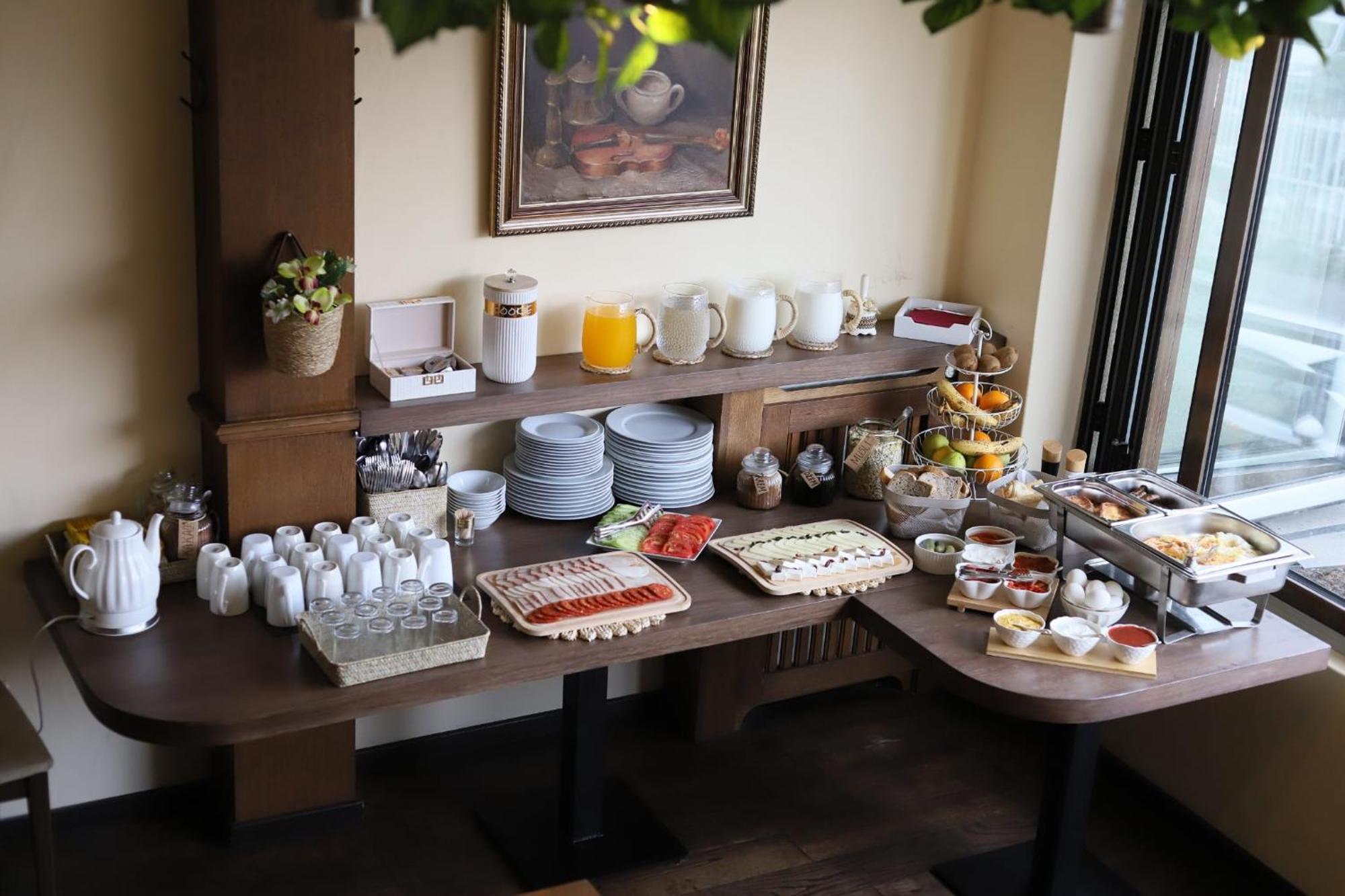 Garni Hotel Ema Kragujevac Eksteriør bilde